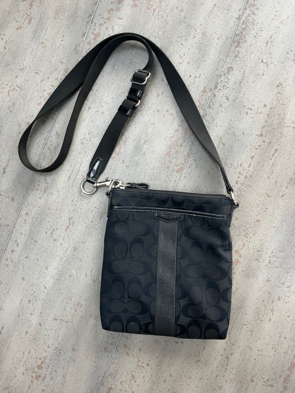 Coach Black Signature Messenger Crossbody Bag